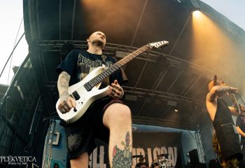 To The Grave - Photo by Natalie