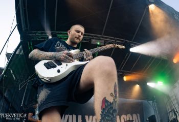 To The Grave - Photo by Natalie