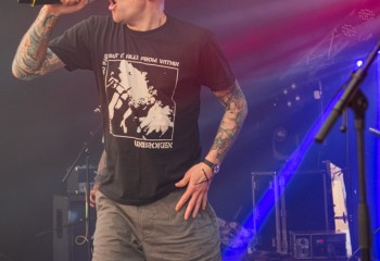 To the Wire-photo by Michel Varrin