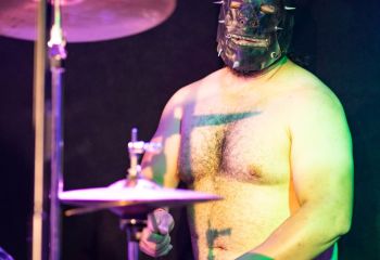utrikaria-anal-apa-kulta-olten-21-06-2025-38