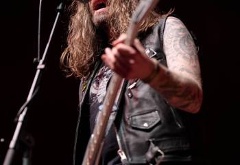 Victory - Photo By Peti