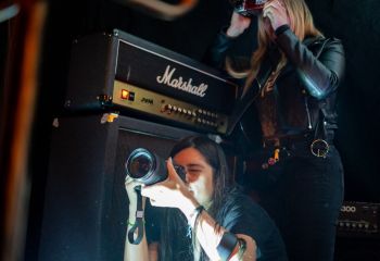 Ys Jensyts / Howl - Photo by Natalie