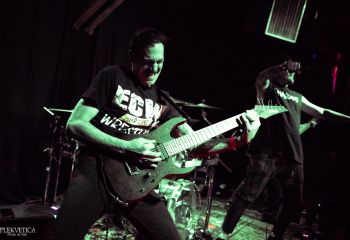 9Dead - Photo by Natalie