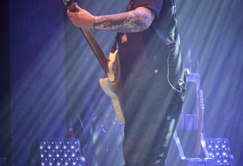 Acres - Photo By Peti