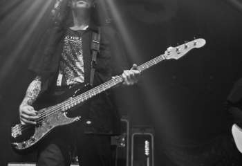 Acres - Photo By Peti