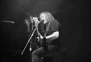 Airbourne - Photo By Peti