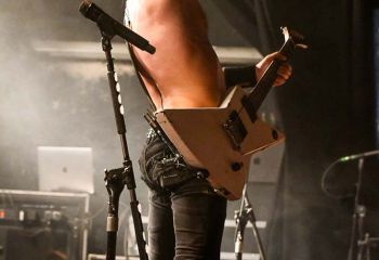Airbourne - Photo by Pat