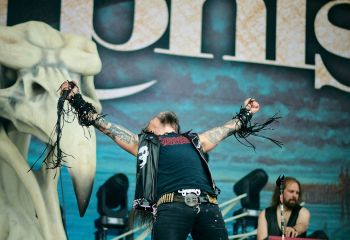 amorphis-sami-kaerki_13