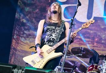 amorphis-sami-kaerki_9