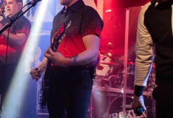 Broken Bass-photo by Michel Varrin