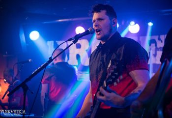 Broken Bass-photo by Michel Varrin