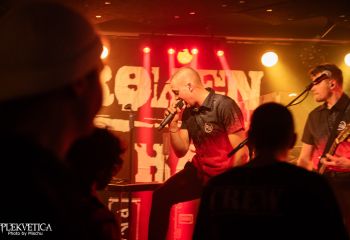 Broken Bass-photo by Michel Varrin