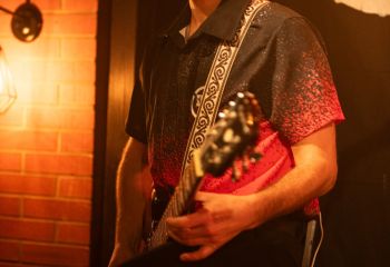 Broken Bass-photo by Michel Varrin