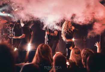 butcher-babies-sami-kaerki-toukok-06-2026-2