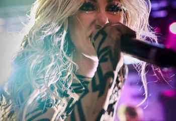 Butcher Babies - Photo By Peti