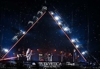 Def Leppard - Photo by Pat