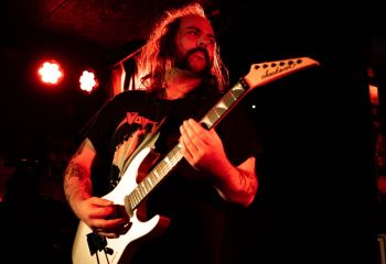 full-of-hell-sedel-luzern-19-04-26-26