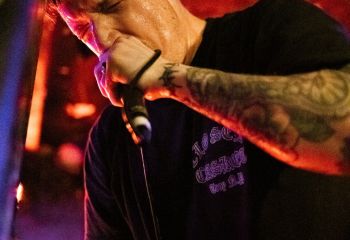 full-of-hell-sedel-luzern-19-04-26-56