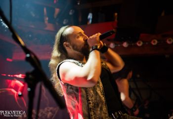 Comorra-photo by Michel Varrin