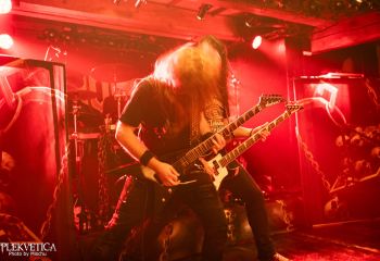 Comorra-photo by Michel Varrin