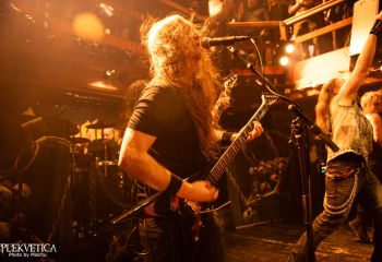 Comorra-photo by Michel Varrin