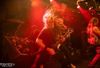 Comorra-photo by Michel Varrin