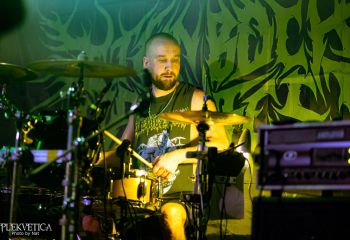goreshower-oelfleck-eventbar-frauenfeld-11-04-26-27