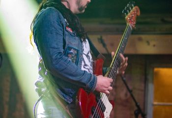 goreshower-oelfleck-eventbar-frauenfeld-11-04-26-34