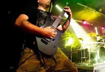 goreshower-oelfleck-eventbar-frauenfeld-11-04-26-41