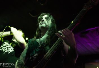 Goreshower - Photo by Natalie