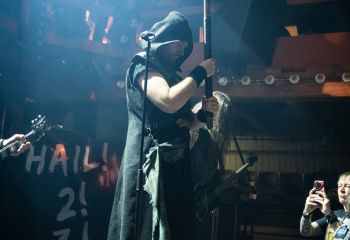 Hammer King-photo by Michel Varrin