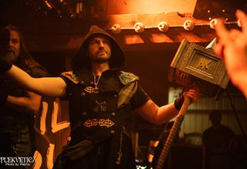 Hammer King-photo by Michel Varrin