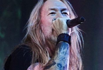 Hammerfall - Photo by Pat