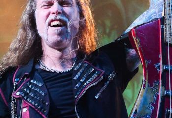 Hammerfall - Photo by Pat