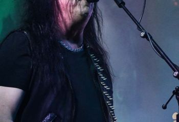 Hammerfall - Photo by Pat