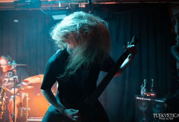 Human Prey - Photo by Natalie