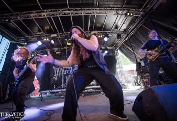 Inborn Tendency - Photo by Dänu