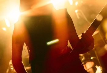 infected-rain-sami-kaerki-toukok-04-2026-_31