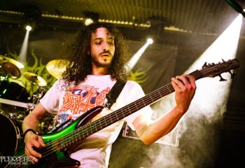 kakothanasy-oelfleck-eventbar-frauenfeld-11-04-26-07