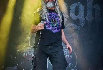 Onslaught - Photo By Peti