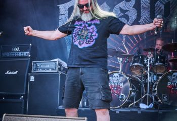 Onslaught - Photo By Peti