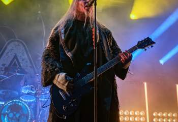 Pain - Photo By Peti