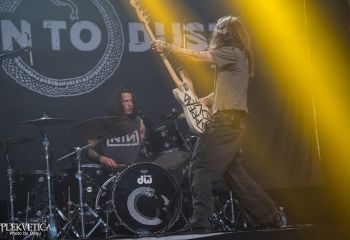 Return to Dust - Photo by Dänu