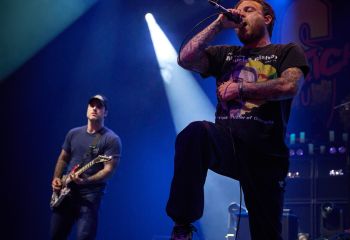 Stick To Your Guns - Photo By Peti