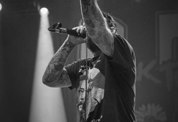 Stick To Your Guns - Photo By Peti