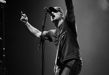 Stick To Your Guns - Photo By Peti