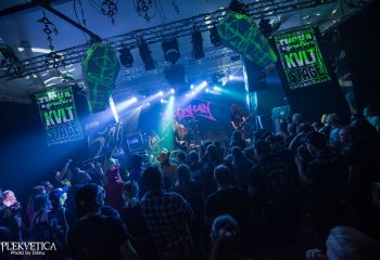 Suicide Chain - Photo by Dänu