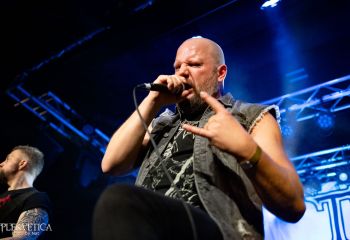 The Crown - Photo by Natalie