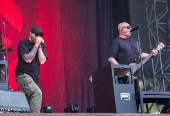 Breaking Benjamin - Photo by Marc