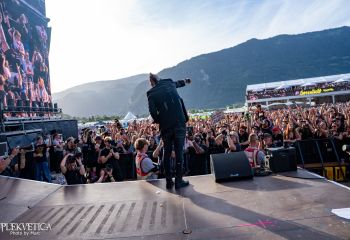 Breaking Benjamin - Photo by Marc